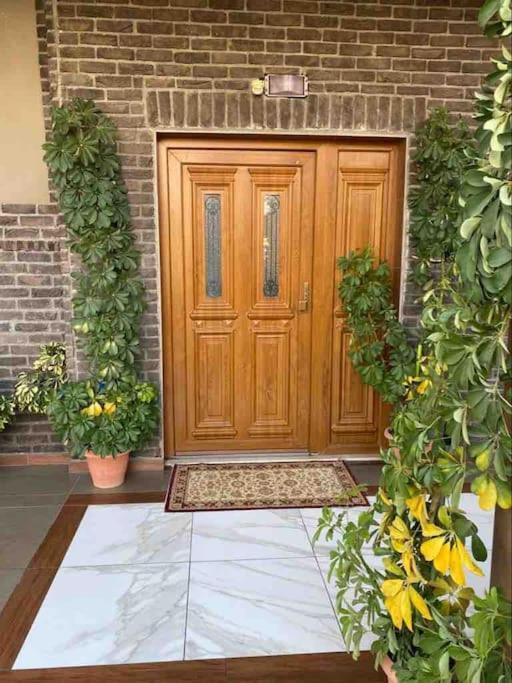 Villa Uklala Kamez Dış mekan fotoğraf