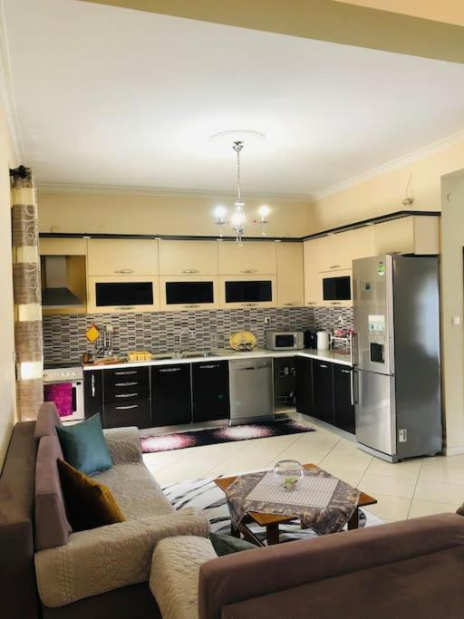 Villa Uklala Kamez Dış mekan fotoğraf